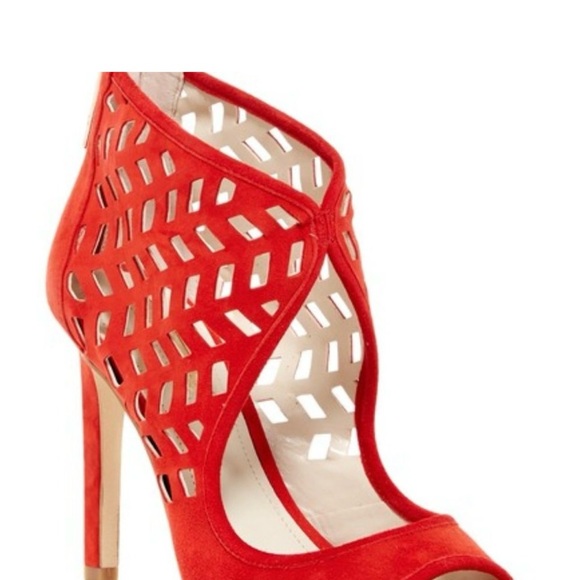 Super Cute and Very Sexy BCBG Generation Camdynn Laser-Cut Heeled. Size 9 - Picture 4 of 8
